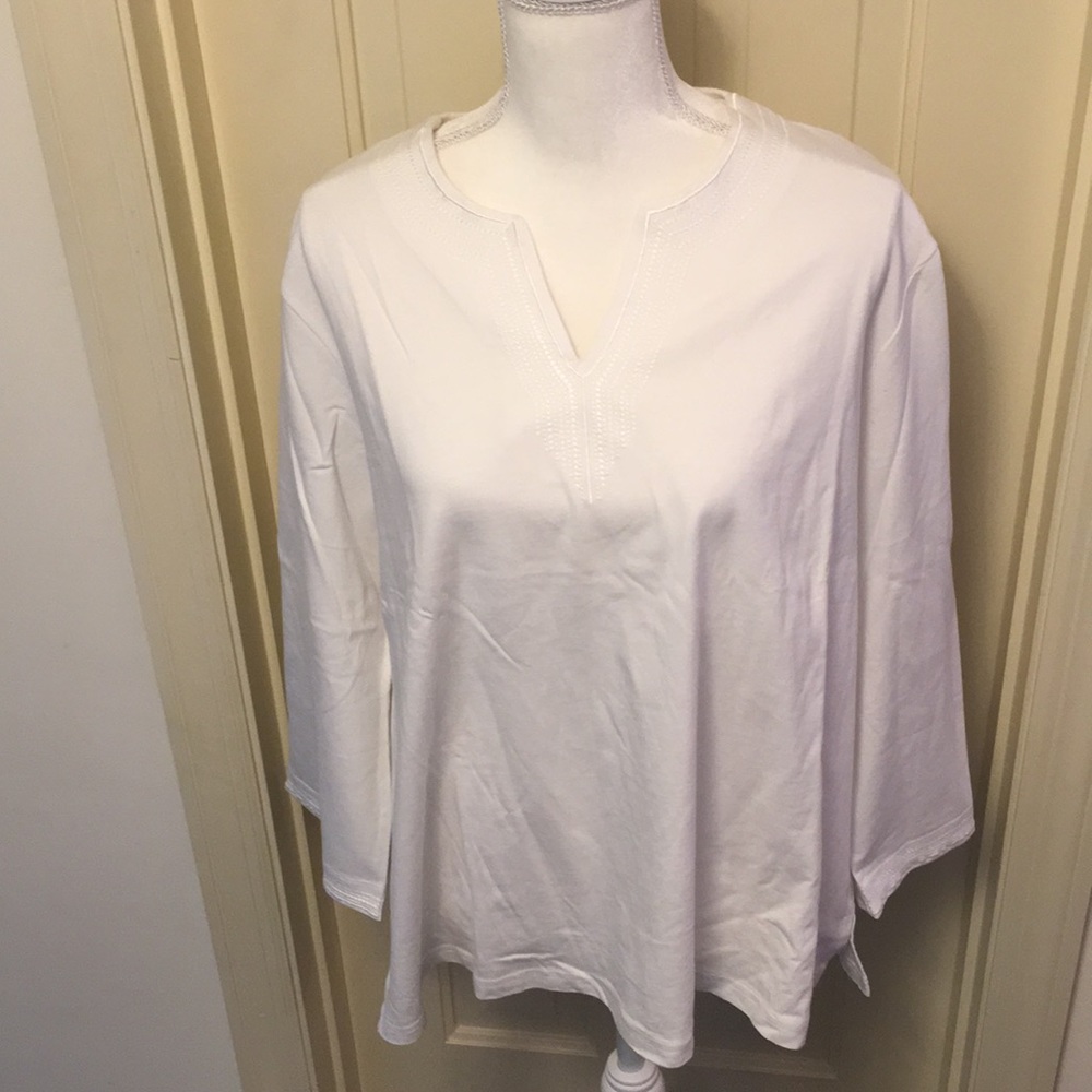 Inc Women’s Tee NWT